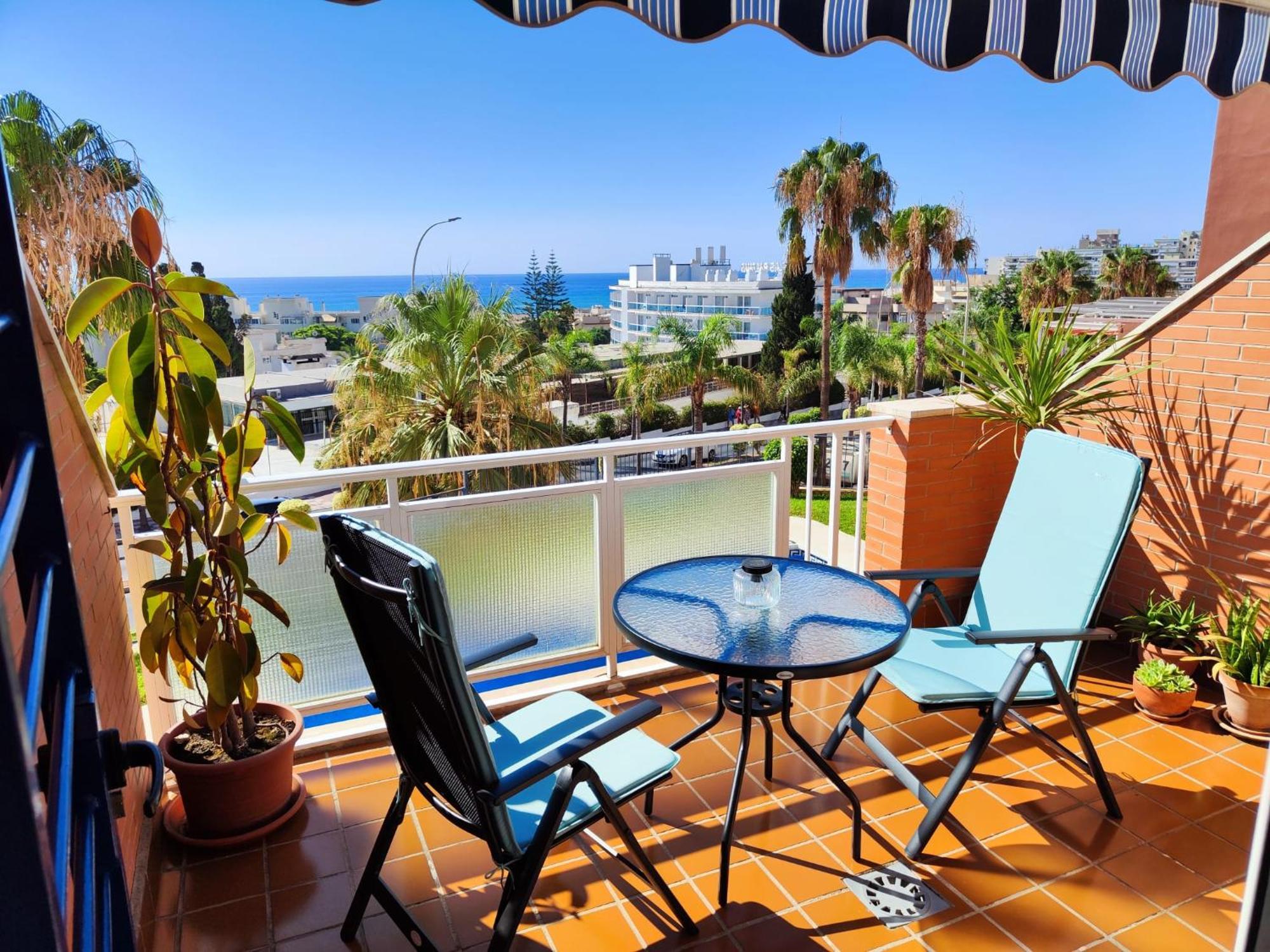 Vista Azul Torremolinos - Carihuela Daire Oda fotoğraf